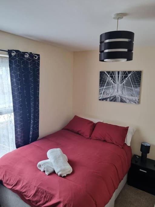Cheerful 3-Bedroom House Brierley Hill Dış mekan fotoğraf